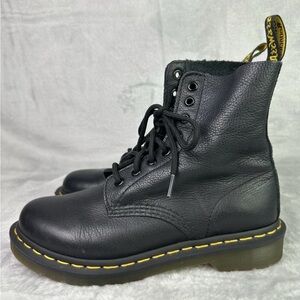 Dr. Martens Pascal Soft Leather 1460 8 Eye Combat Boots Womens Size 10 Lace Up